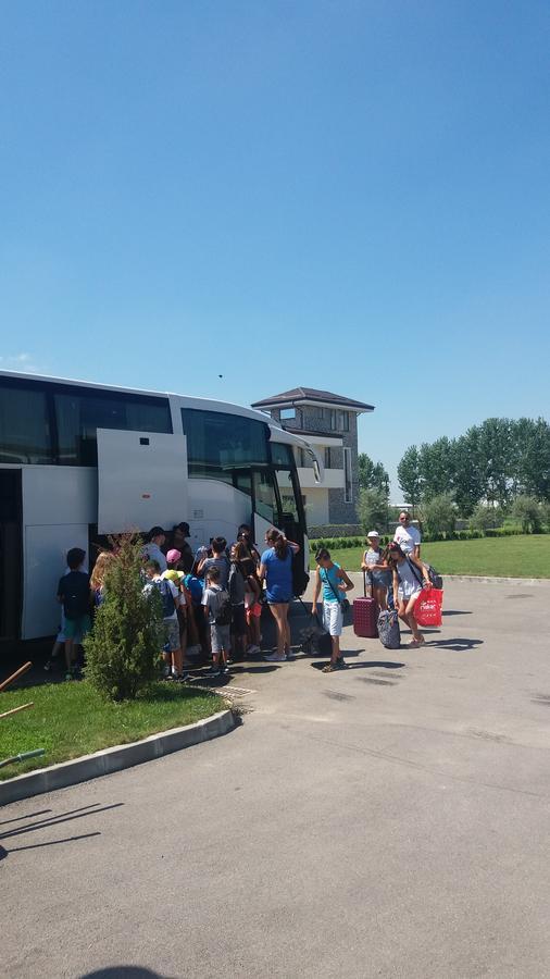 Pensiunea Georgia Lunguleţul 外观 照片